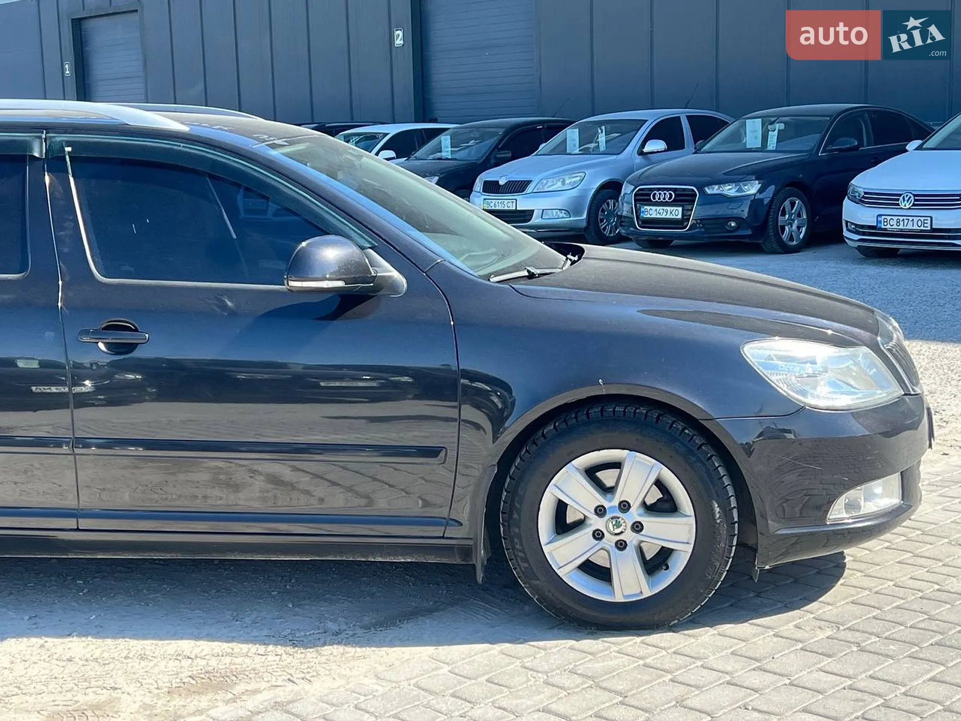 2010 Skoda Octavia - мініатюра 10