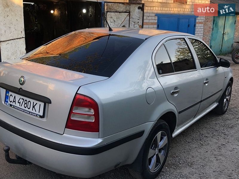 Лифтбек Skoda Octavia 2004 в Диканьке