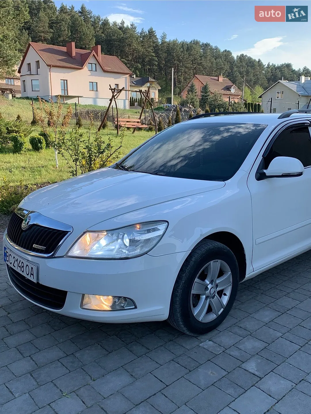 2011 Skoda Octavia - мініатюра 2