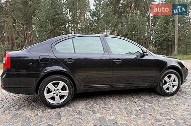 Ліфтбек Skoda Octavia 2009 в Охтирці