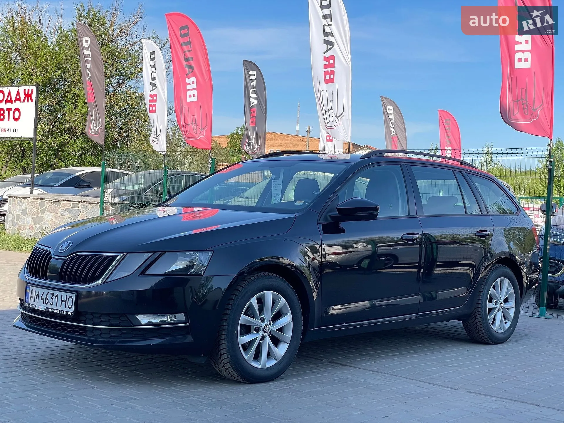 2019 Skoda Octavia - фото 1