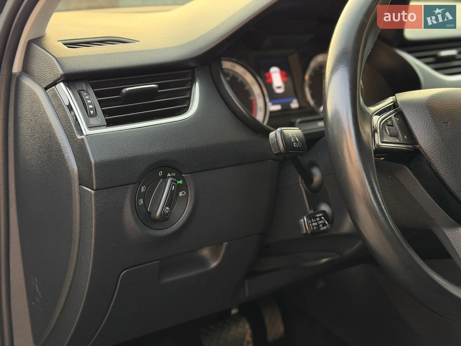 2018 Skoda Octavia - мініатюра 37