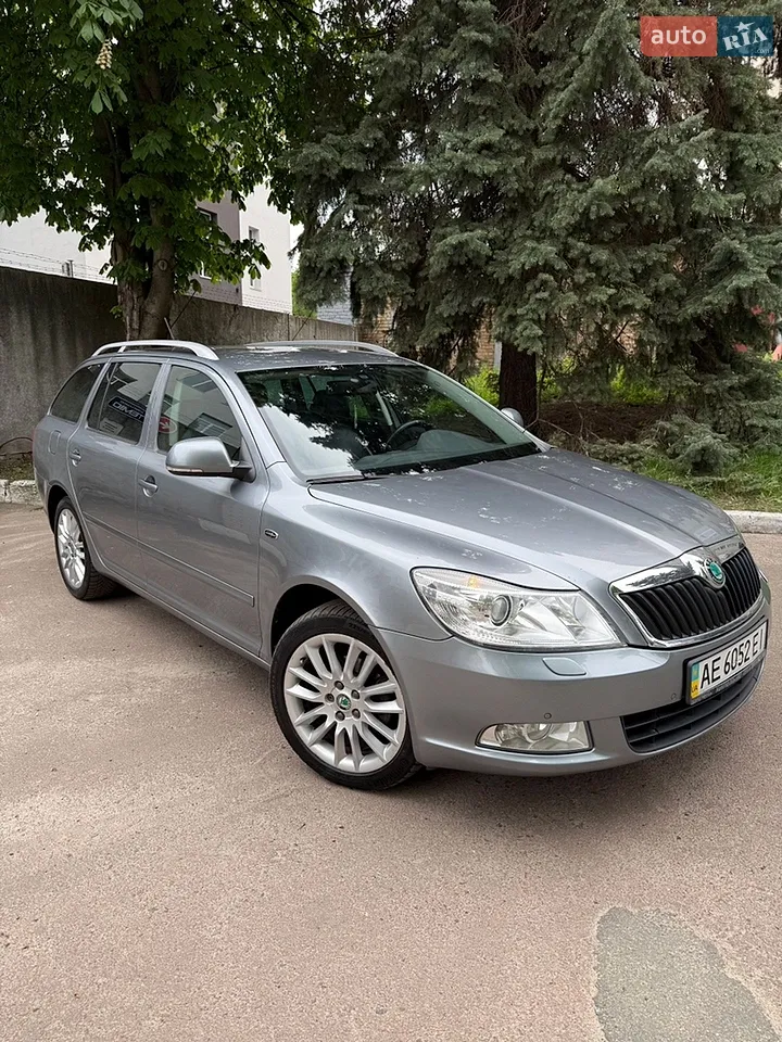 2011 Skoda Octavia - мініатюра 13