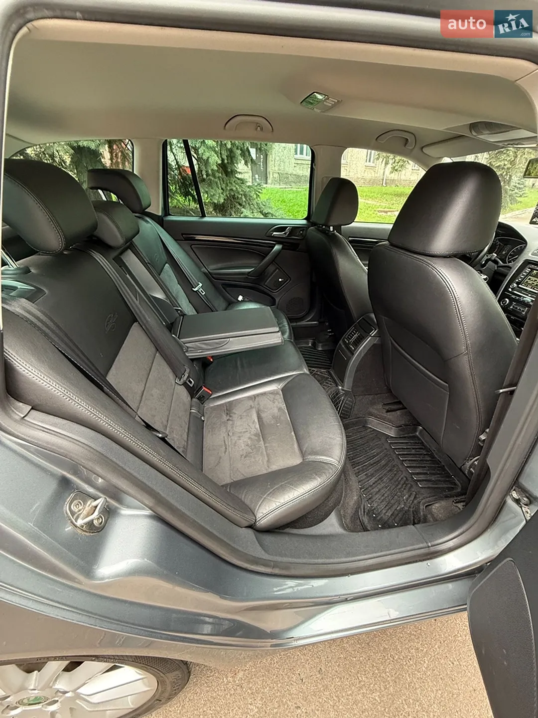 2011 Skoda Octavia - мініатюра 25