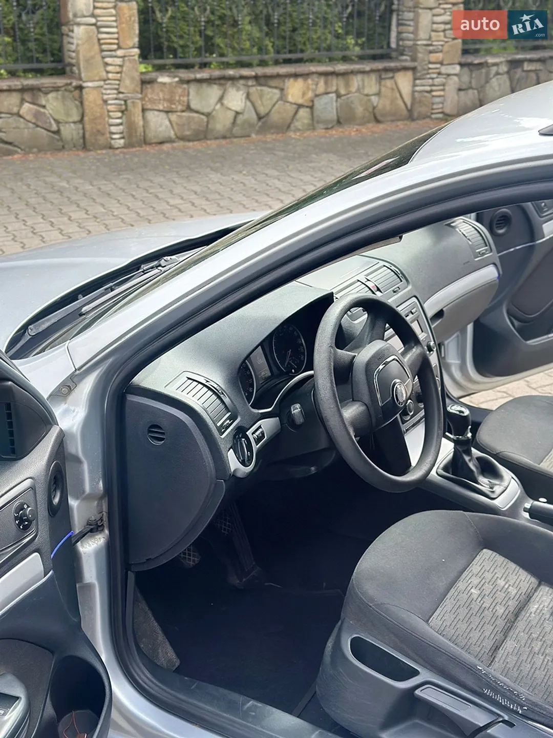 2011 Skoda Octavia - мініатюра 23