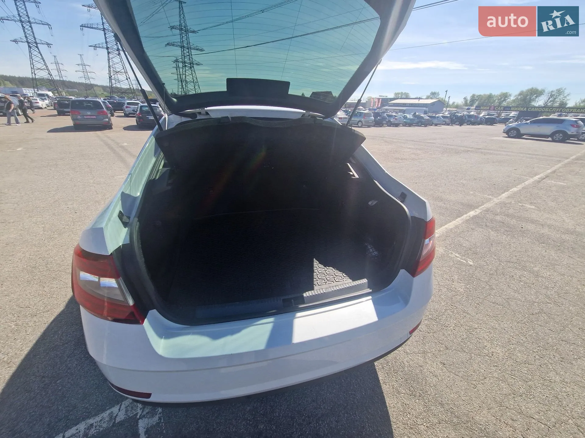 2017 Skoda Octavia - мініатюра 16