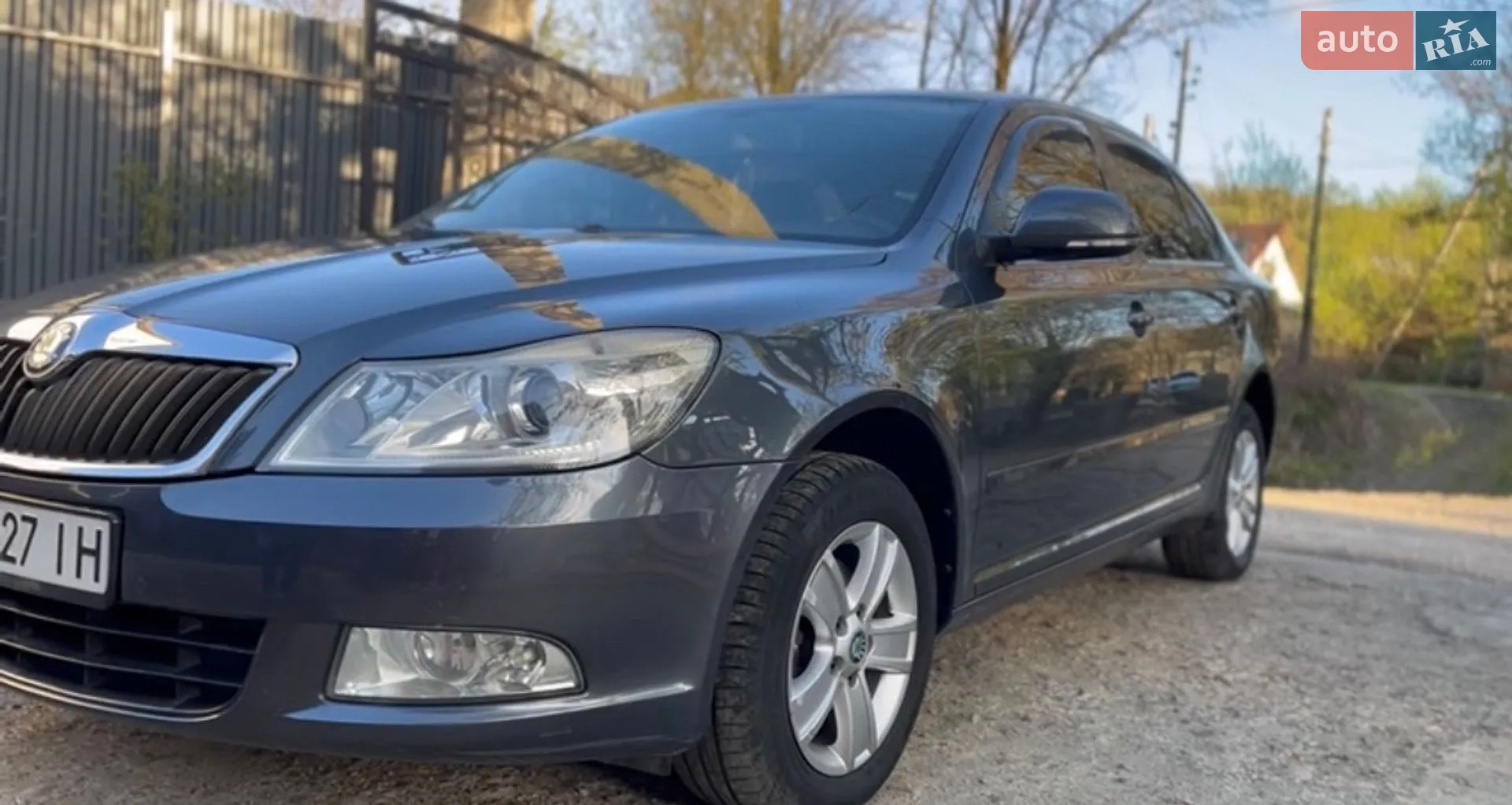 2010 Skoda Octavia - мініатюра 16