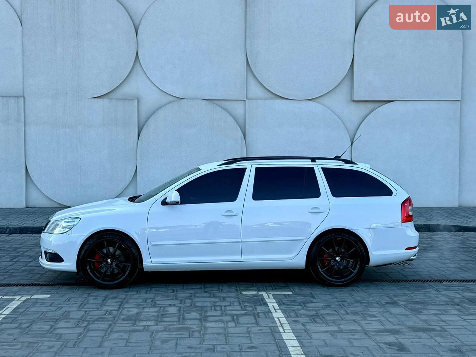 2010 Skoda Octavia - мініатюра 6