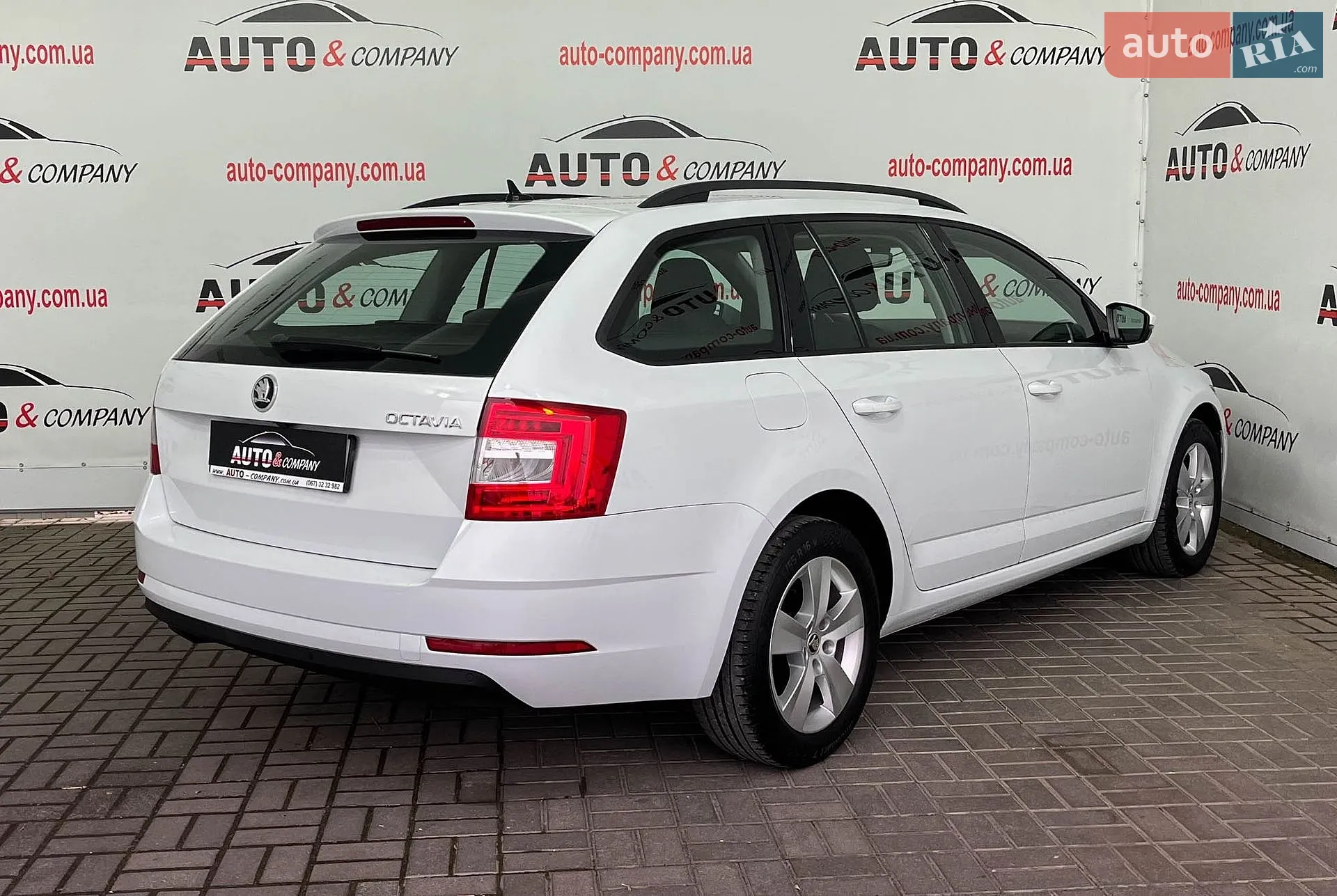 2019 Skoda Octavia - мініатюра 3