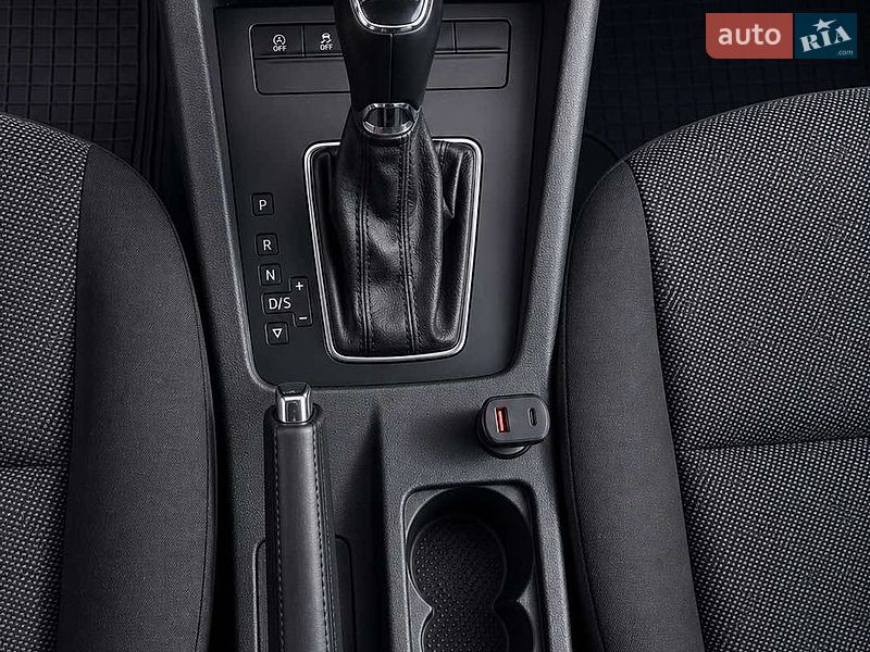 Универсал Skoda Octavia 2014 в Нереснице
