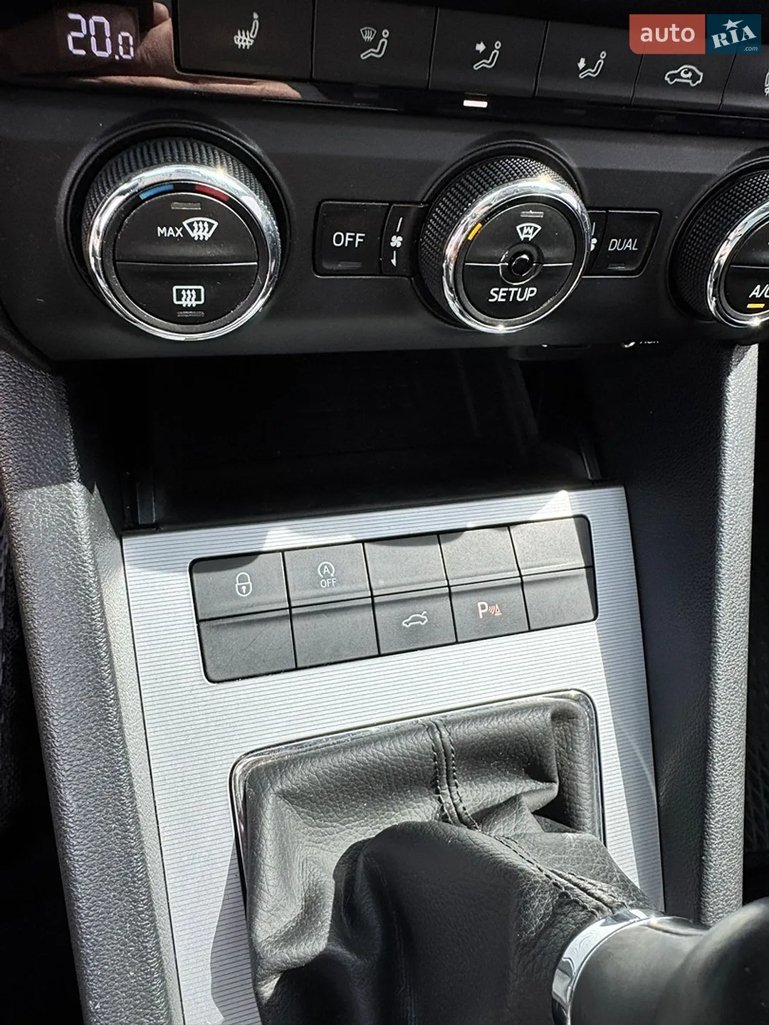 2015 Skoda Octavia - мініатюра 12