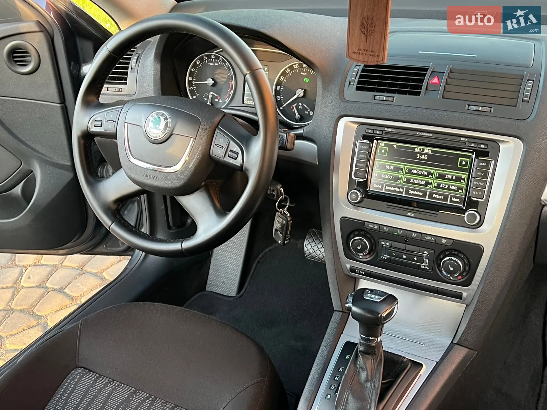 2011 Skoda Octavia - мініатюра 33