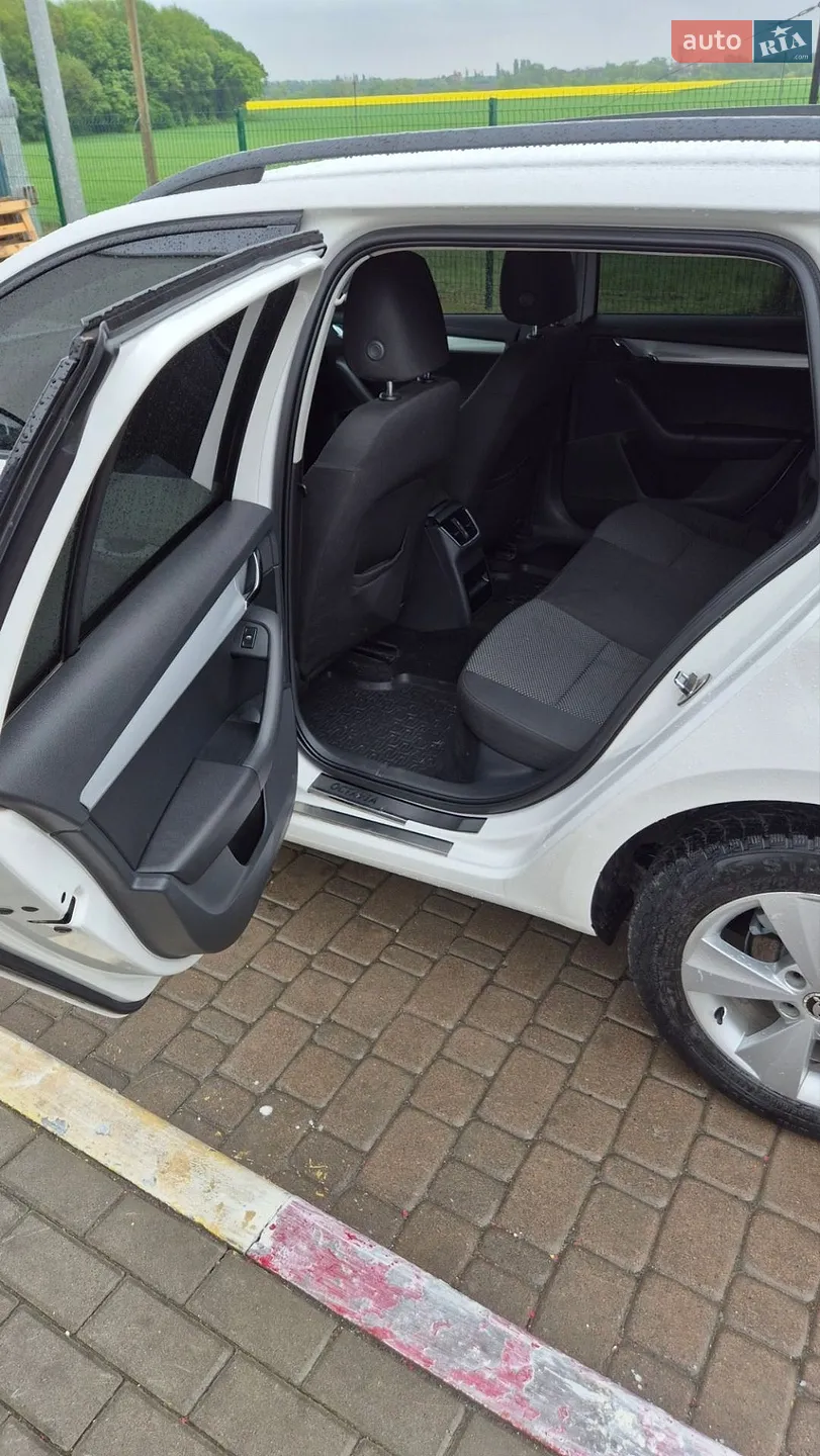 2014 Skoda Octavia - мініатюра 7
