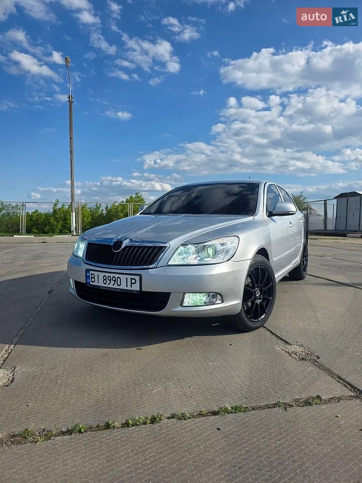 2010 Skoda Octavia - мініатюра 17