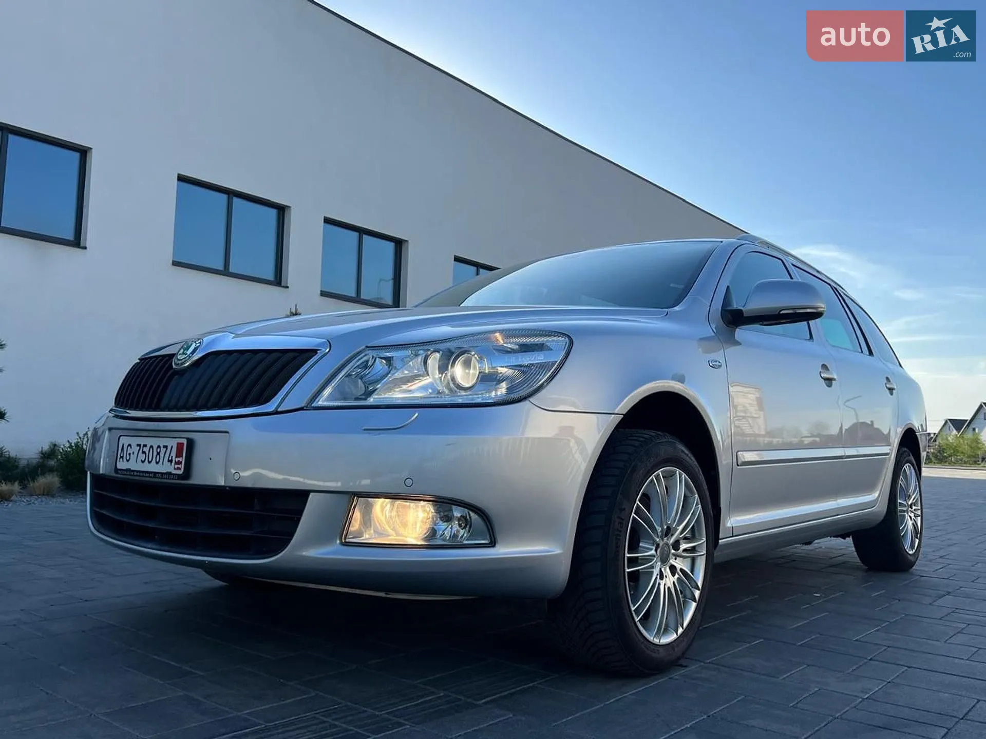 2010 Skoda Octavia - мініатюра 30