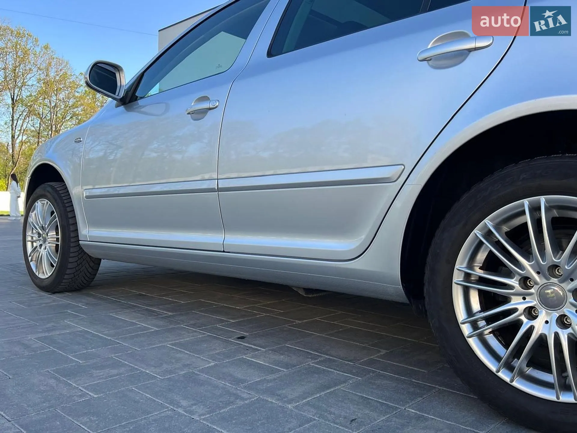 2010 Skoda Octavia - мініатюра 42