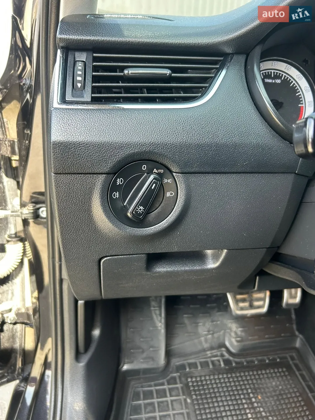 2018 Skoda Octavia - мініатюра 33