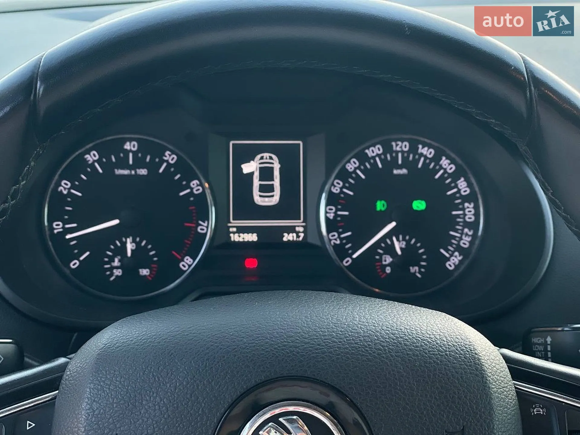 2016 Skoda Octavia - мініатюра 9