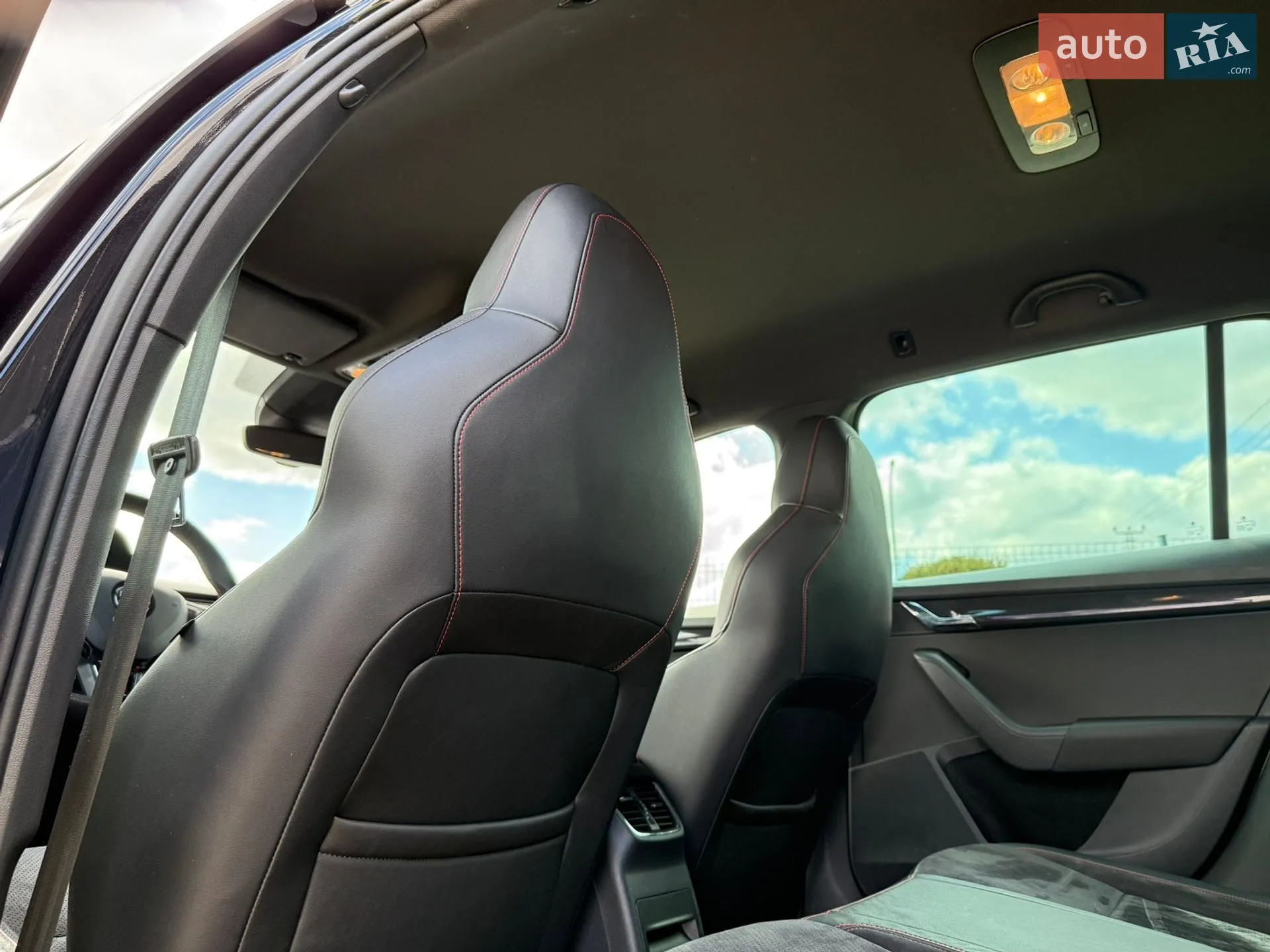 2019 Skoda Octavia - мініатюра 27