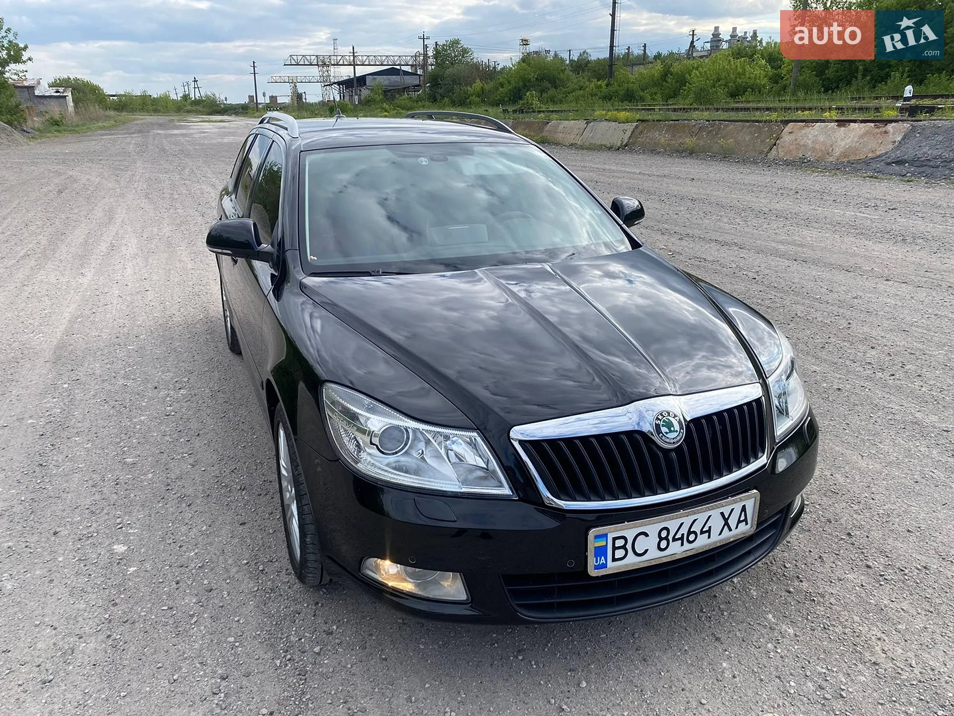 2010 Skoda Octavia - мініатюра 3