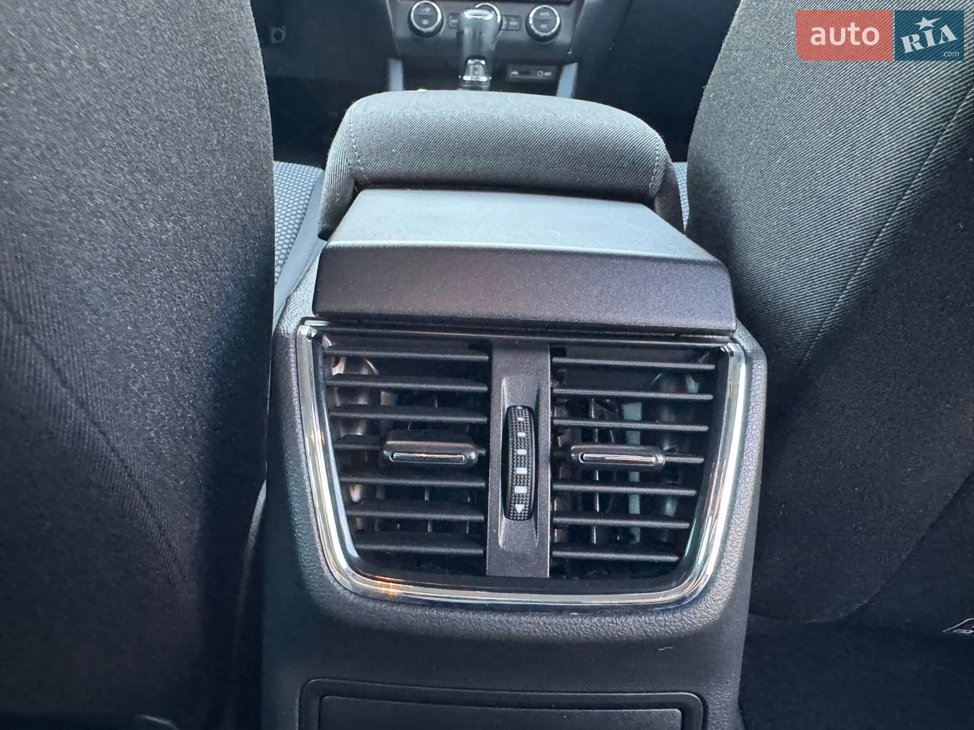 2016 Skoda Octavia - мініатюра 20
