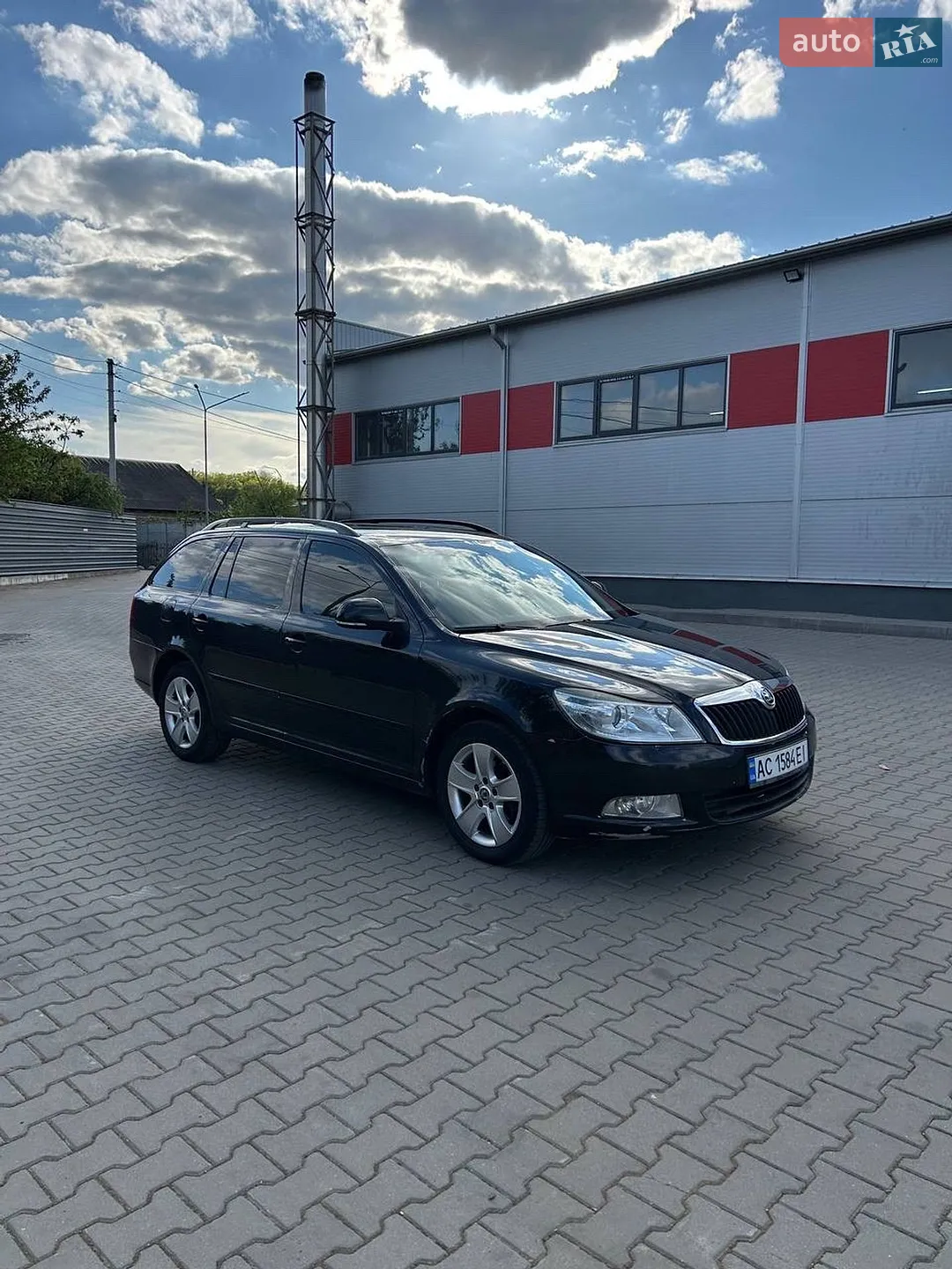 2010 Skoda Octavia - мініатюра 11