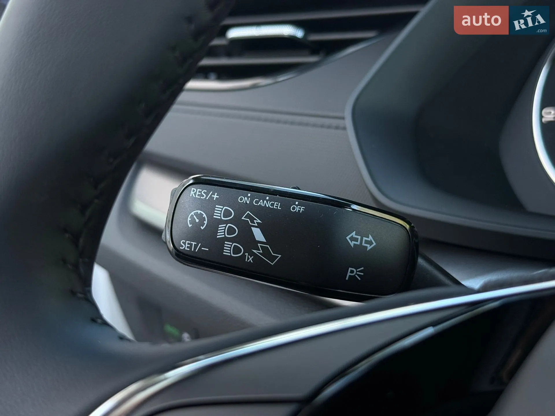 2022 Skoda Octavia - мініатюра 15