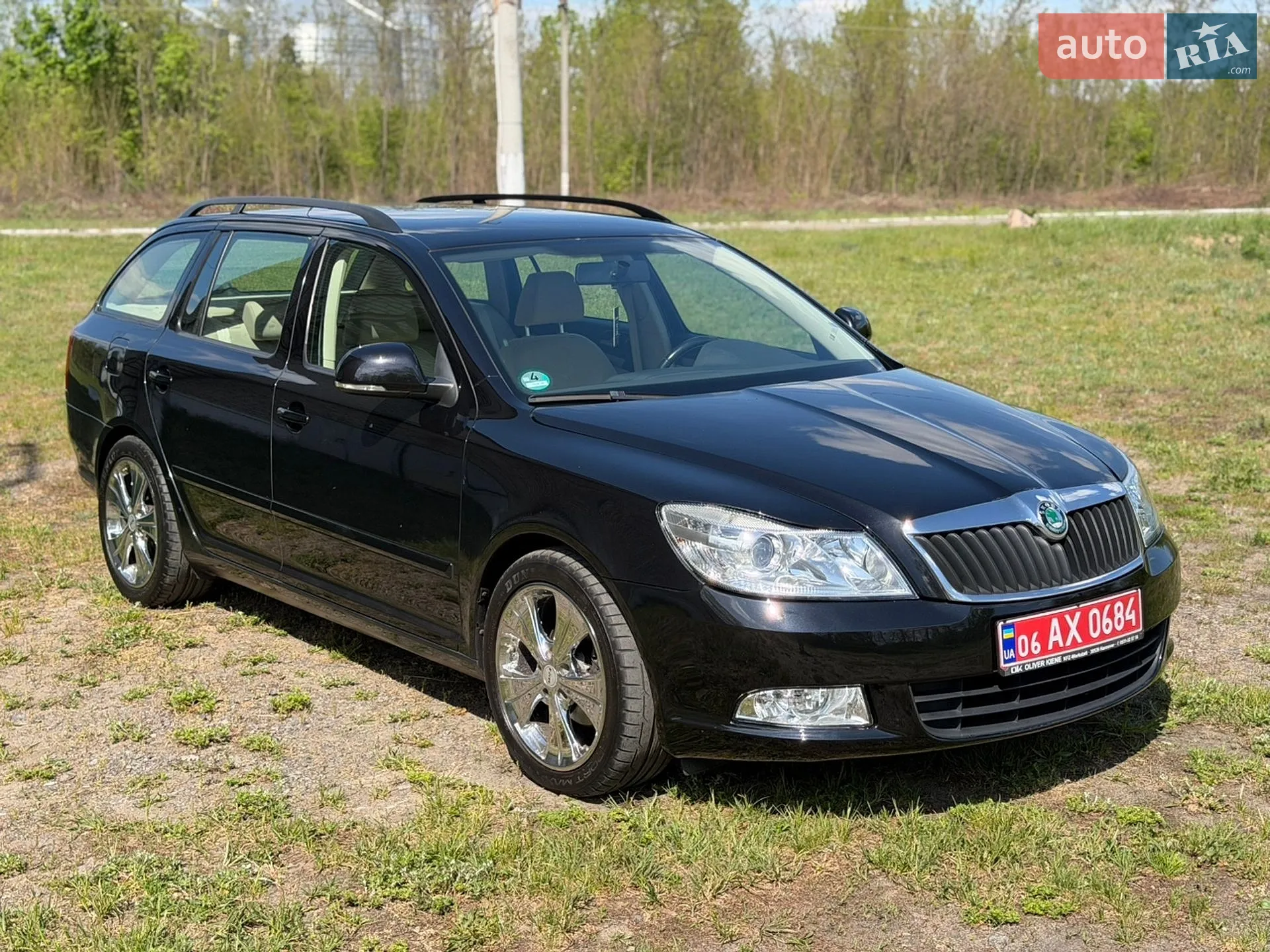 2010 Skoda Octavia - мініатюра 5