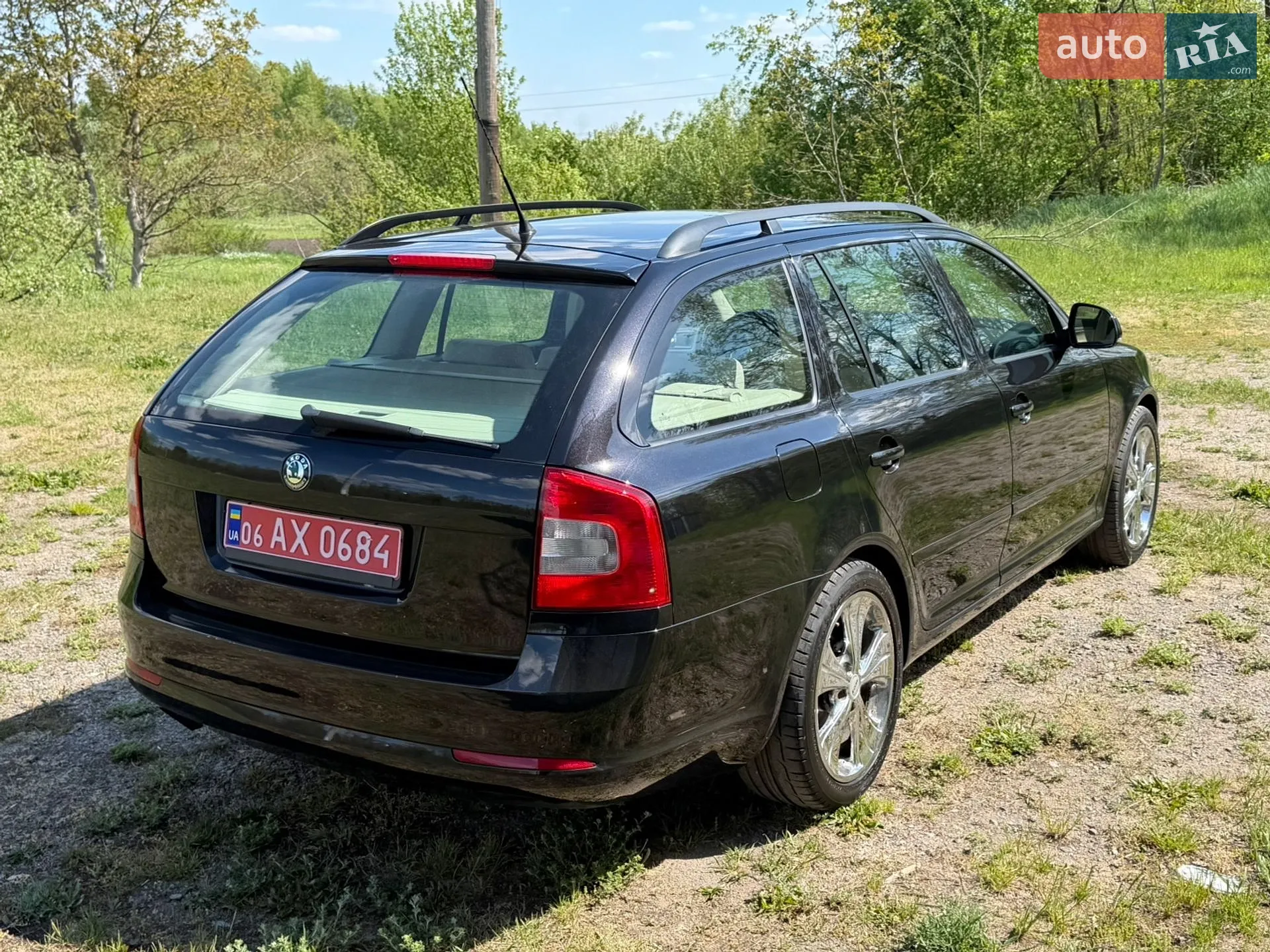 2010 Skoda Octavia - мініатюра 9