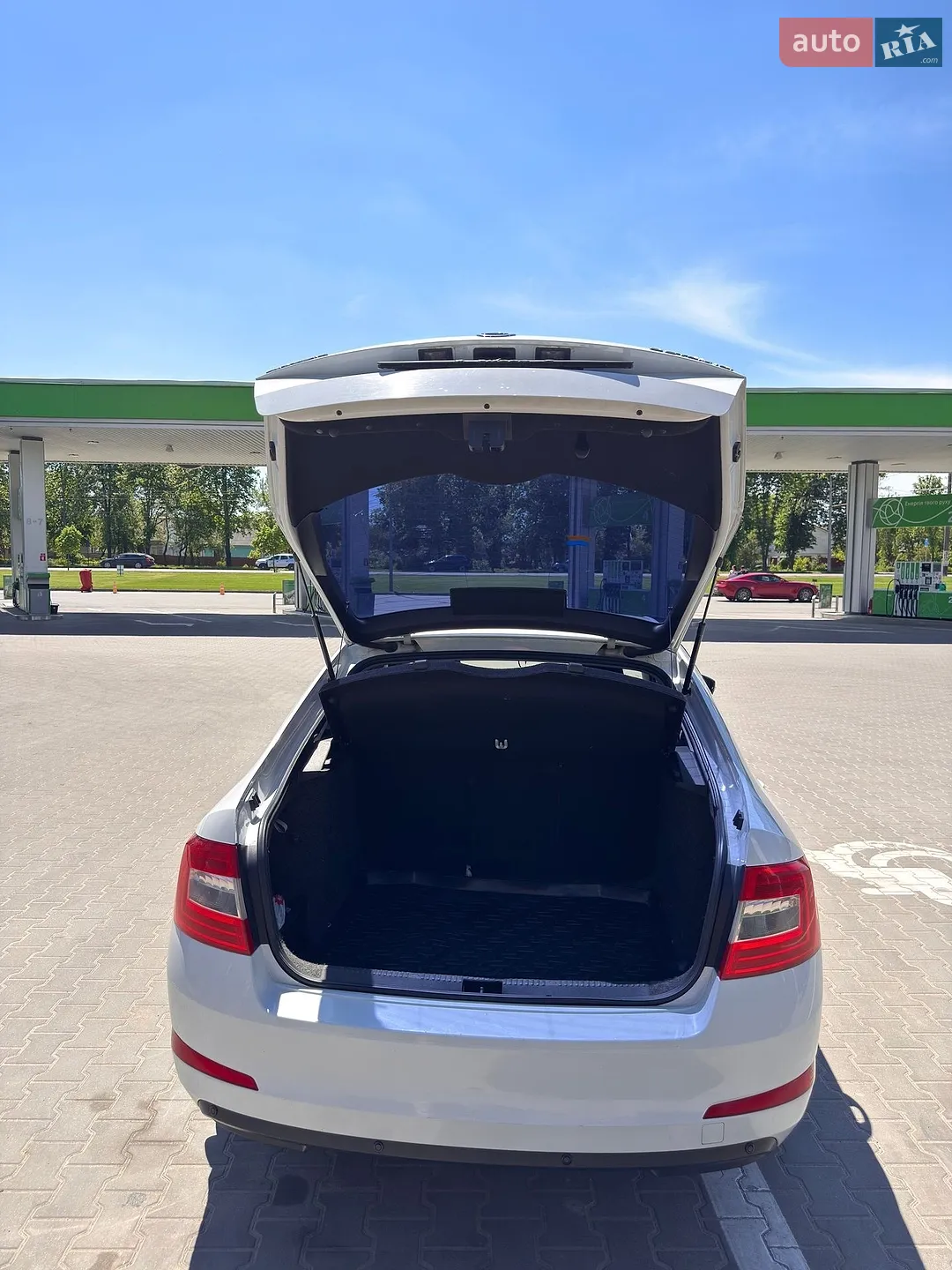 2014 Skoda Octavia - мініатюра 8