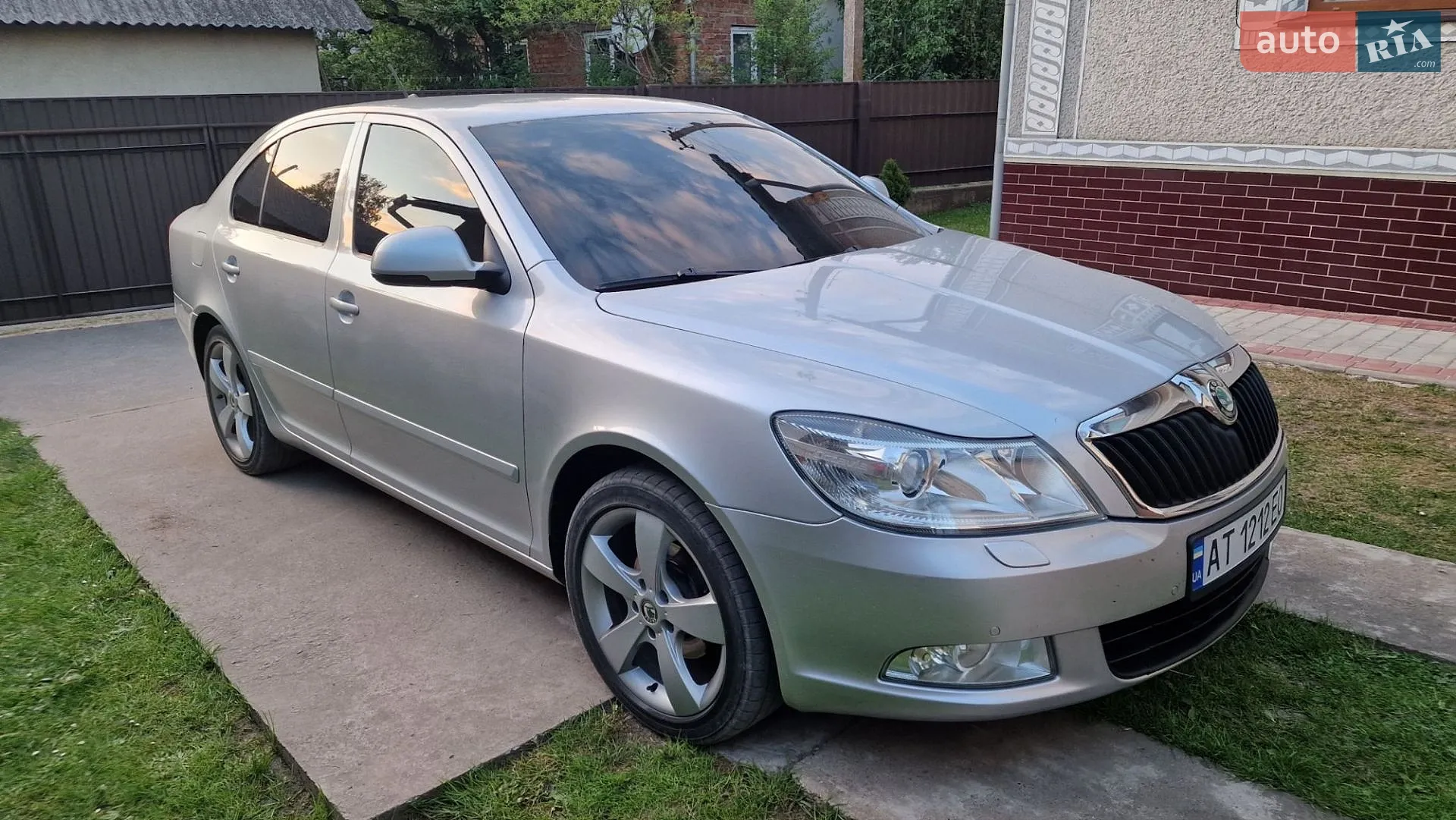 2011 Skoda Octavia - мініатюра 11