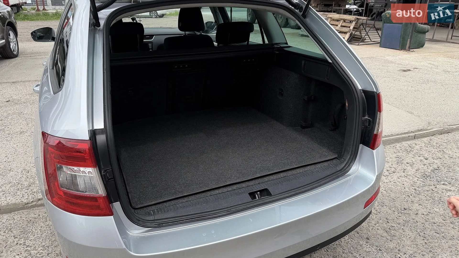 2013 Skoda Octavia - мініатюра 12
