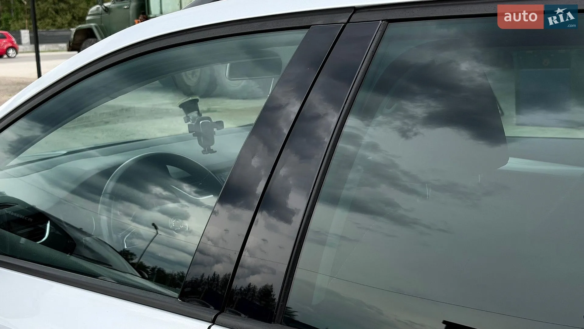 2013 Skoda Octavia - мініатюра 29