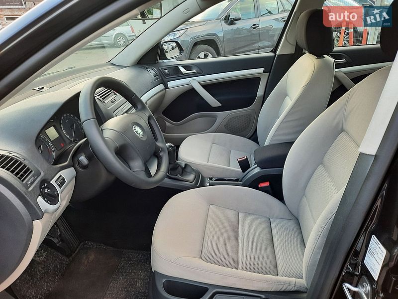Универсал Skoda Octavia 2008 в Полтаве