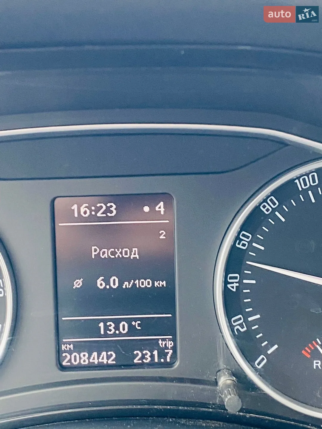 2010 Skoda Octavia - мініатюра 20
