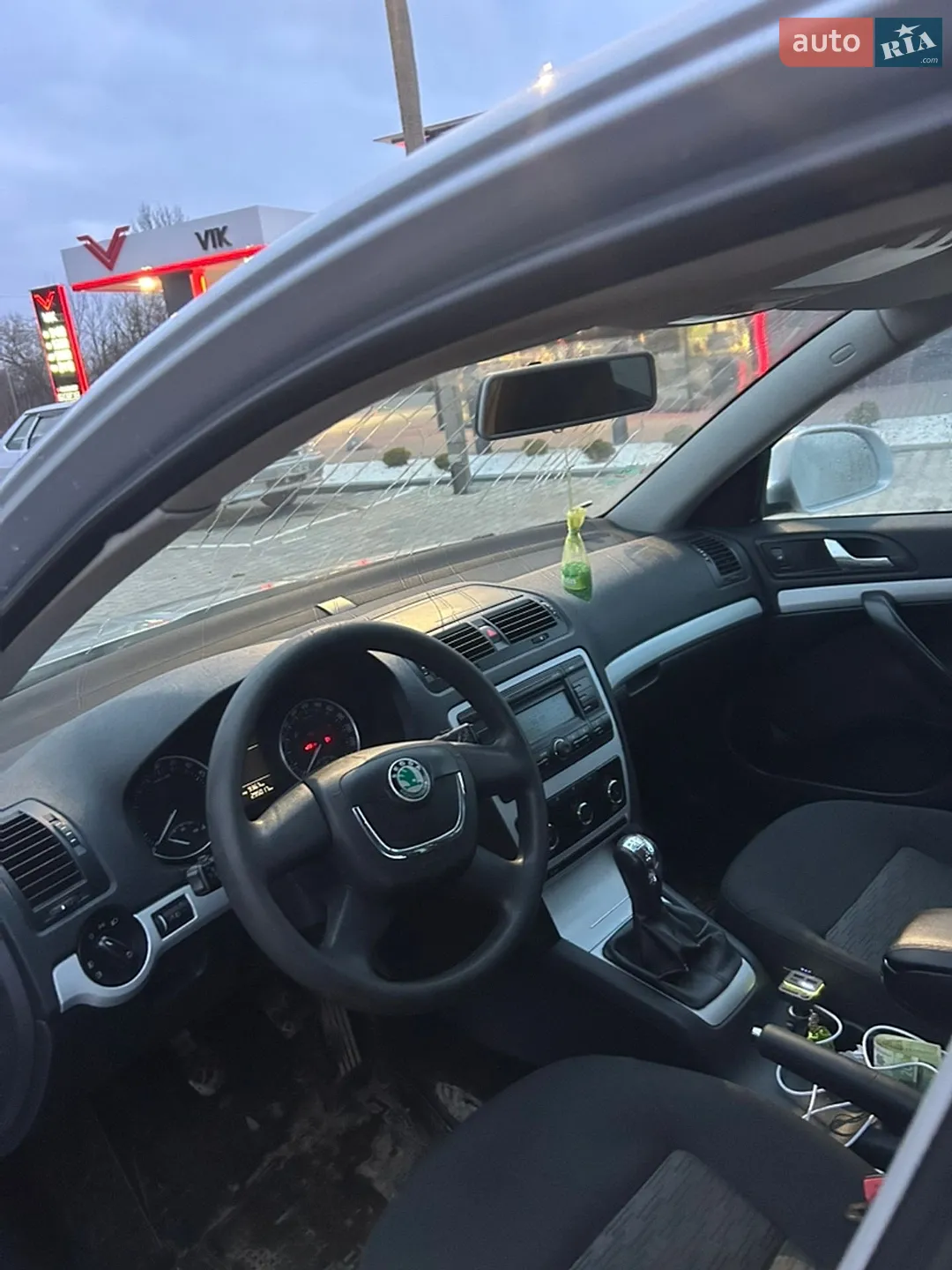 2010 Skoda Octavia - мініатюра 11