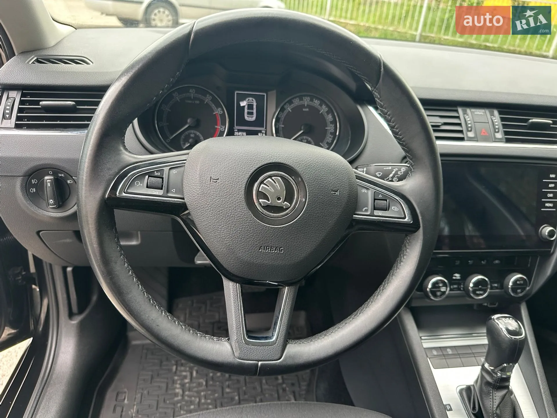 2018 Skoda Octavia - мініатюра 104