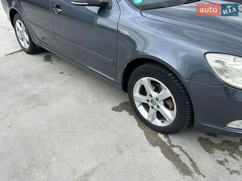 Skoda Octavia 2011 Skoda Octavia 2011