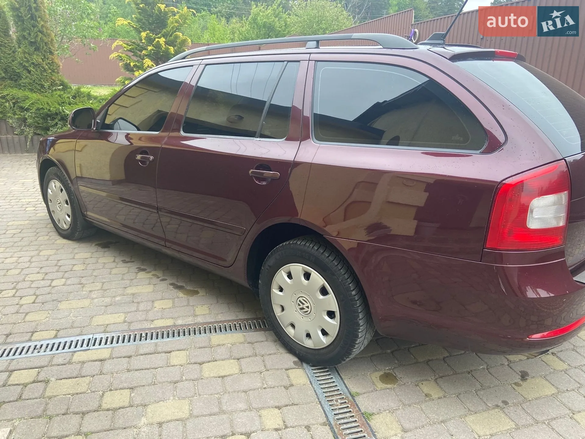 2010 Skoda Octavia - мініатюра 4