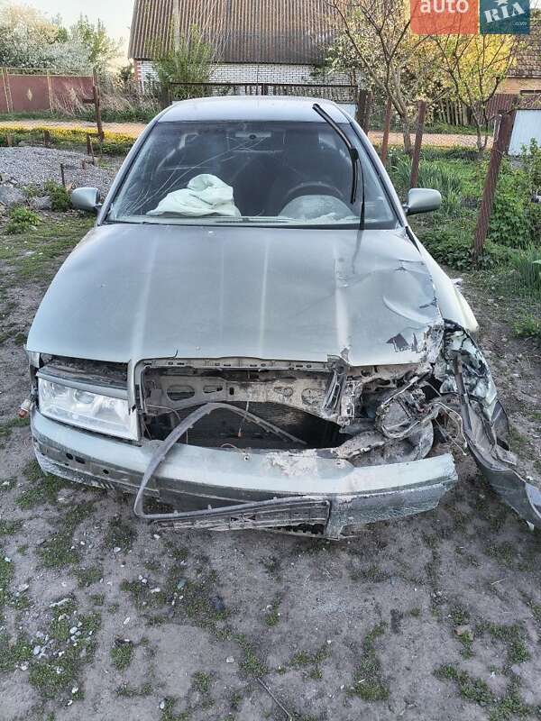 Лифтбек Skoda Octavia 2003 в Житомире
