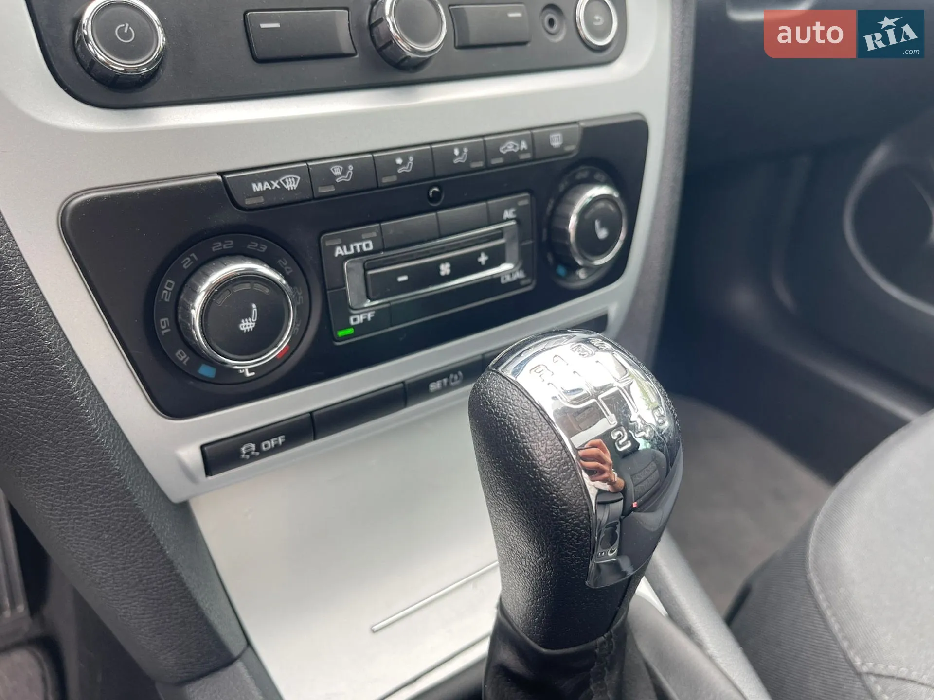 2011 Skoda Octavia - мініатюра 44