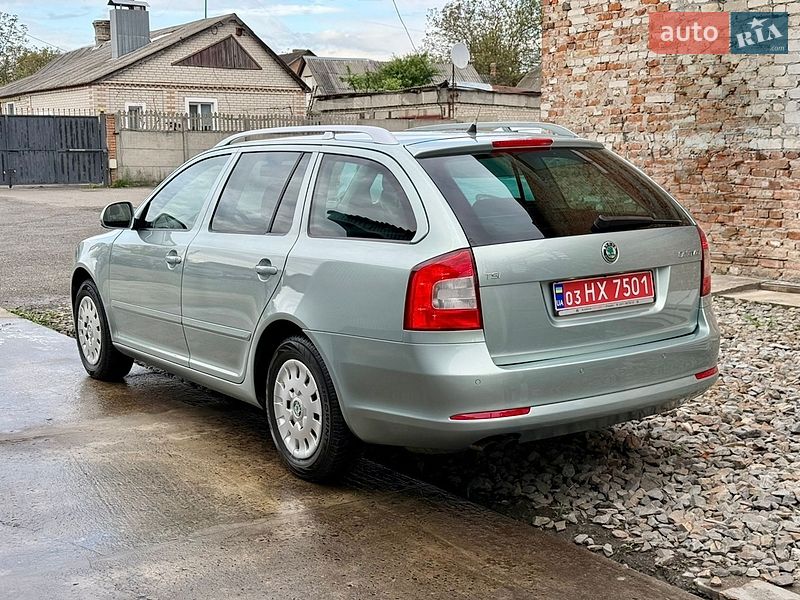 Универсал Skoda Octavia 2012 в Луцке