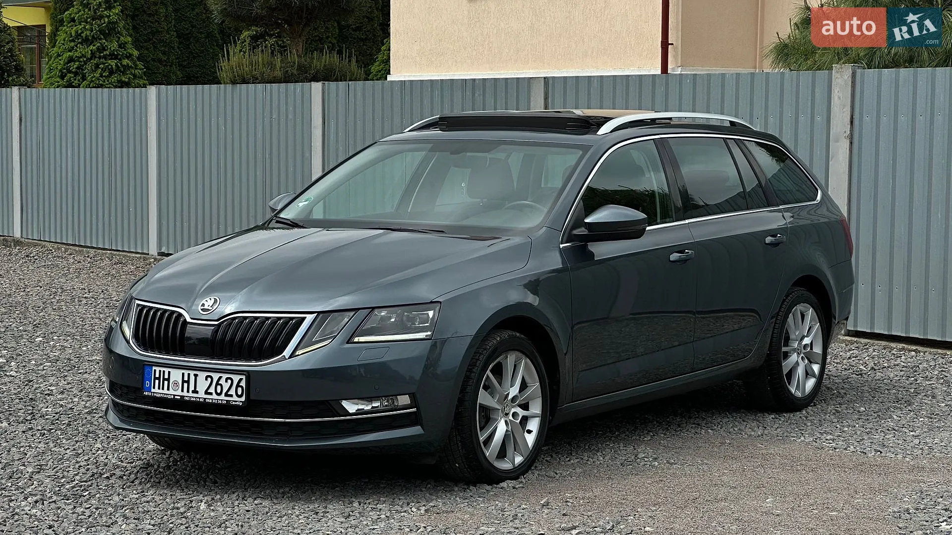 2017 Skoda Octavia - мініатюра 2