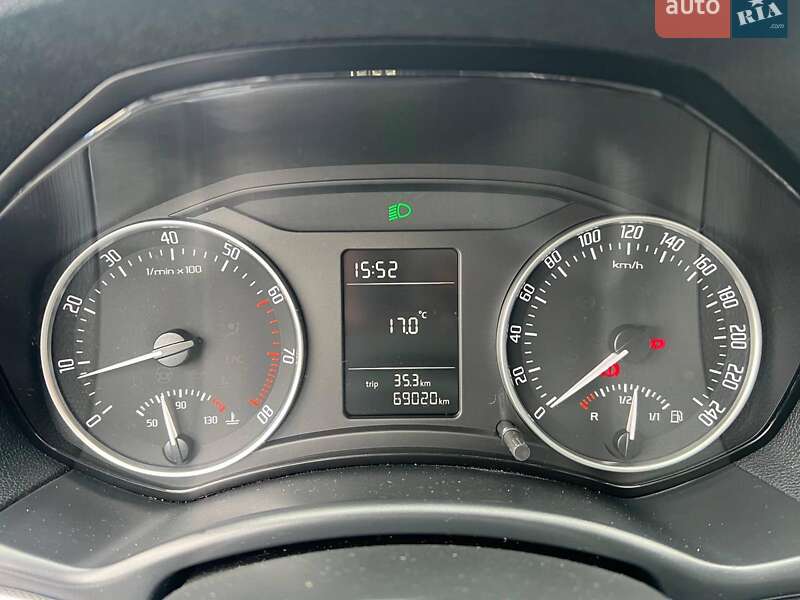 Лифтбек Skoda Octavia 2011 в Львове