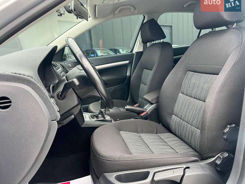 Лифтбек Skoda Octavia 2011 в Львове