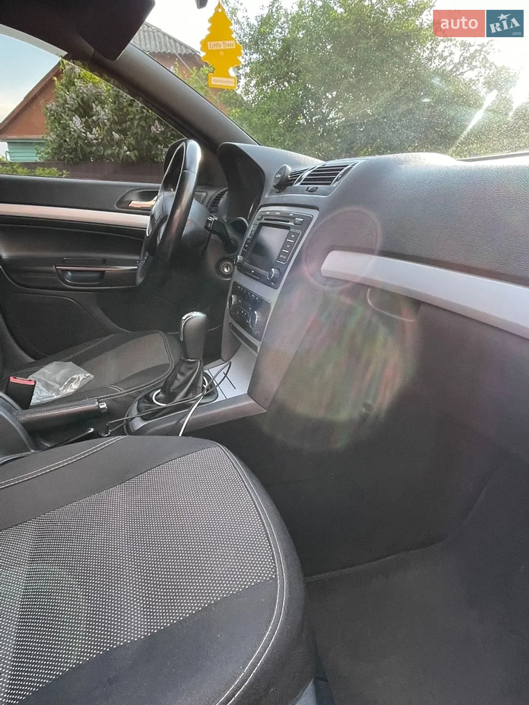 2010 Skoda Octavia - мініатюра 6