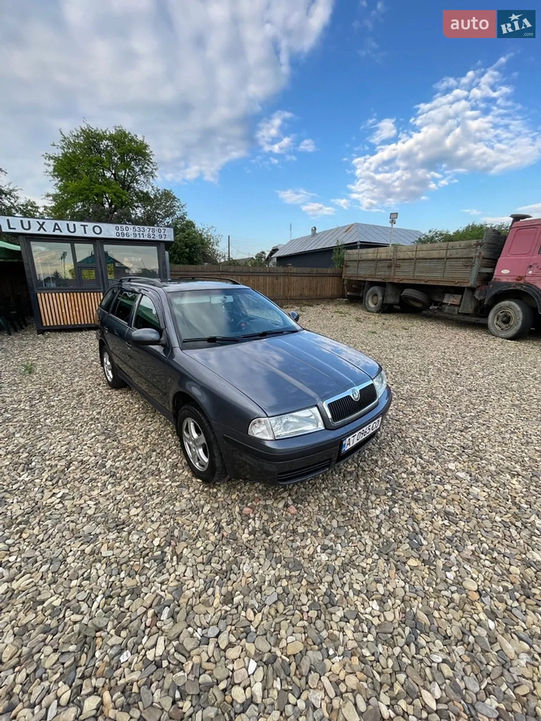 2010 Skoda Octavia - мініатюра 11