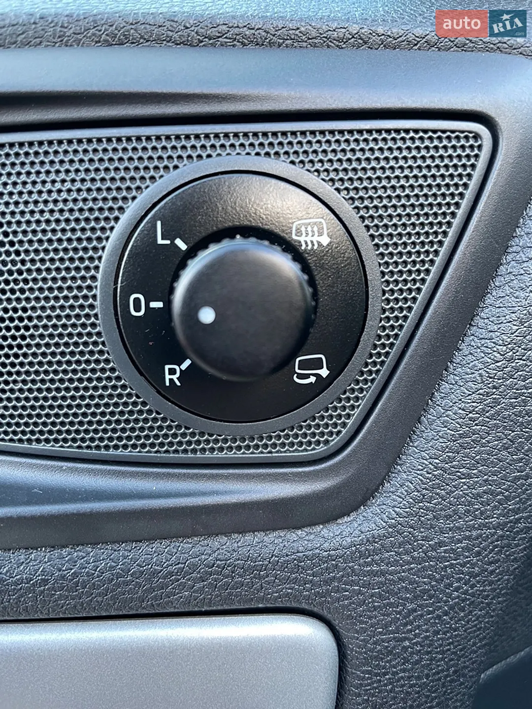 2013 Skoda Octavia - мініатюра 88