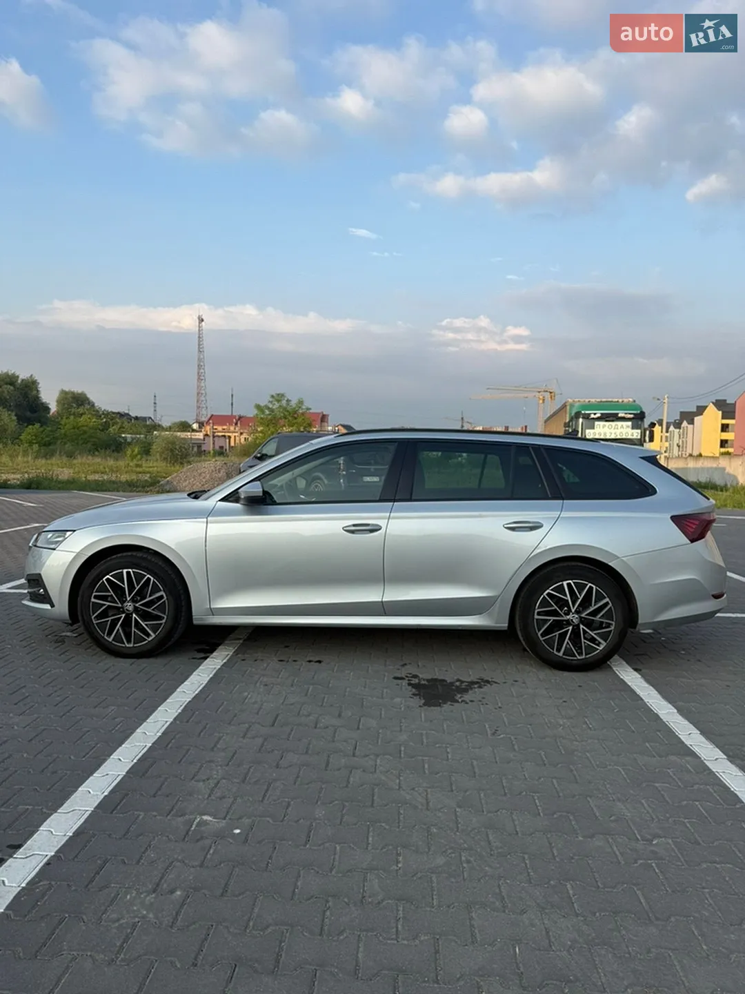 2023 Skoda Octavia - мініатюра 8