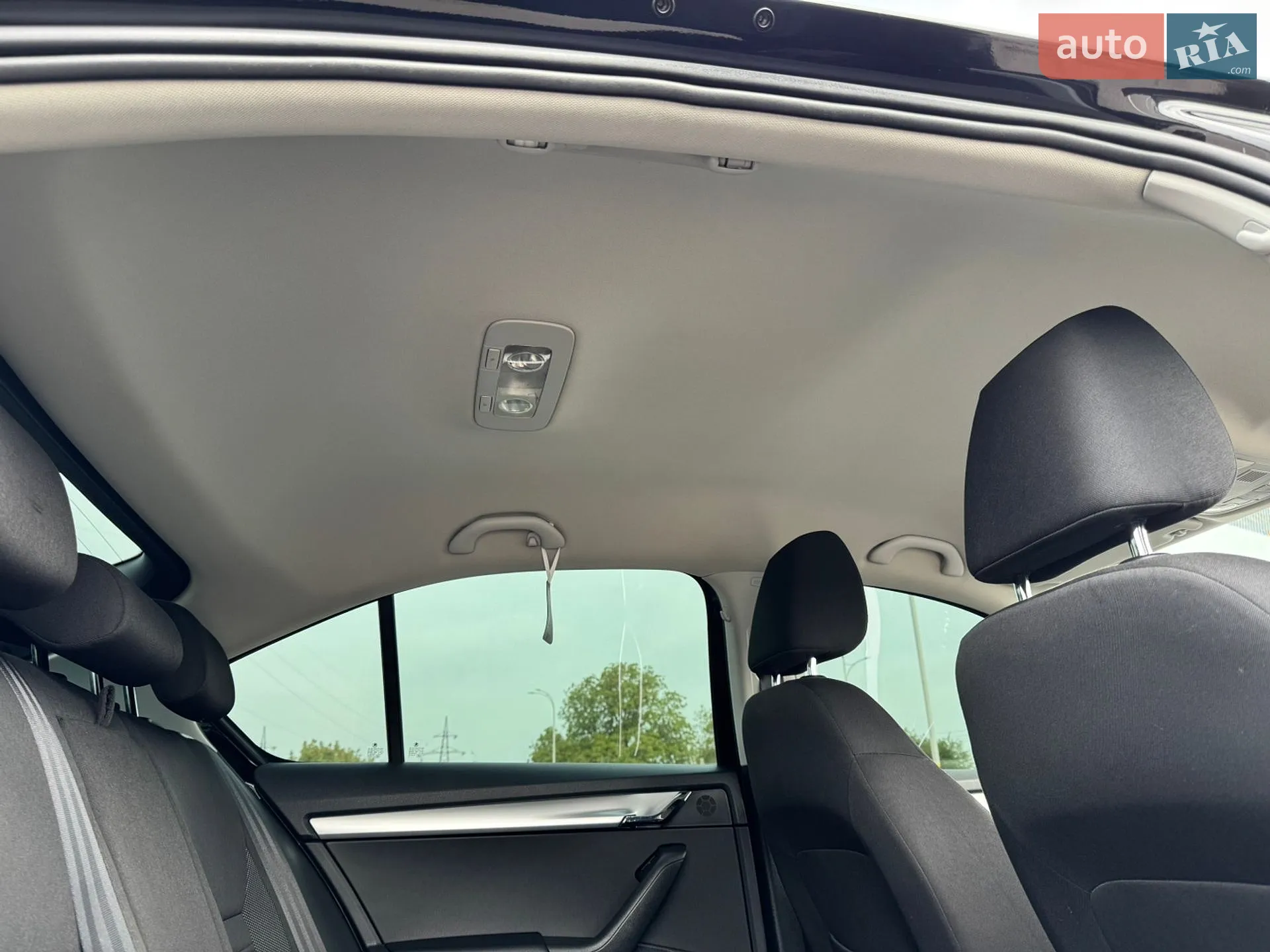 2017 Skoda Octavia - мініатюра 22